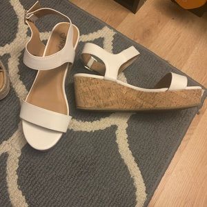 Women’s sandals. Size 11.